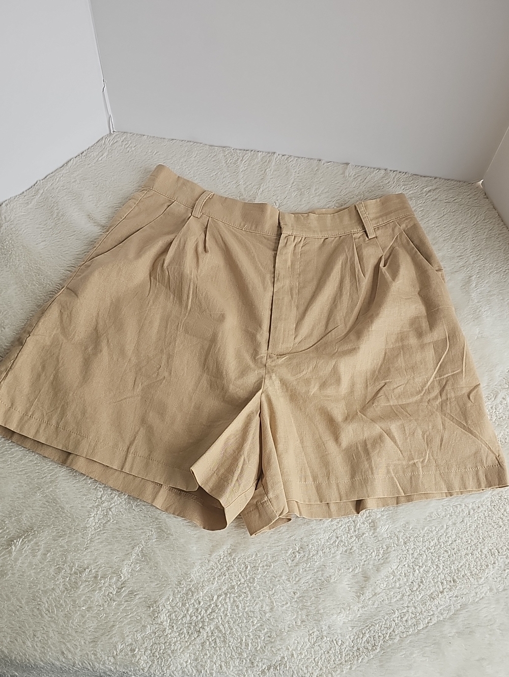 NWT Gigio USA A Simple Moment Tailored High Waisted Shorts L